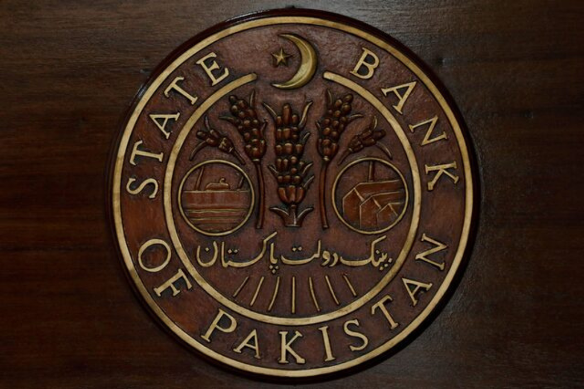 SBP sees trade gap widening, projects current account deficit of up to 1% of GDP in FY26
