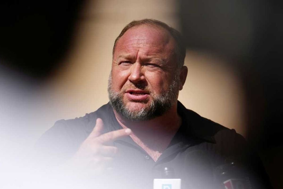 Satirical US outlet The Onion buys conspiracy site Infowars