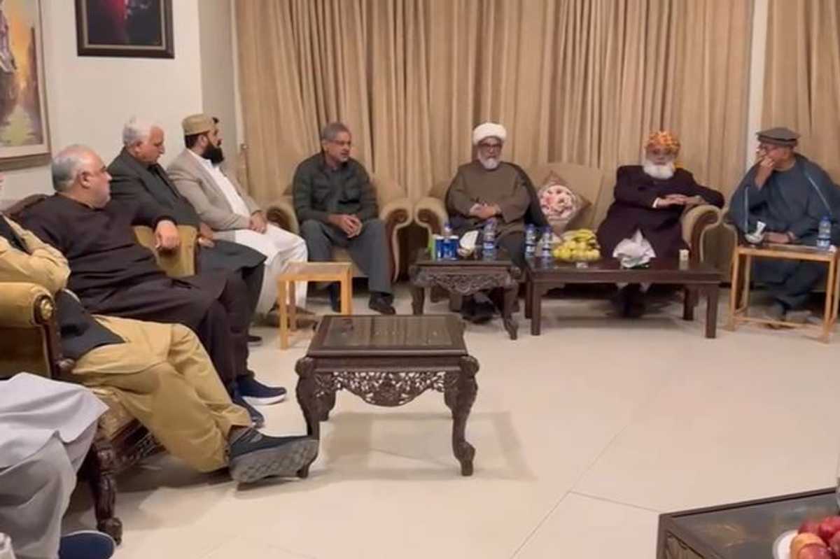 Pakistan’s opposition unites, demands fresh polls