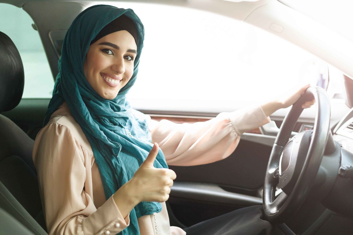 UAE overhauls traffic laws, lowers driving age to 17