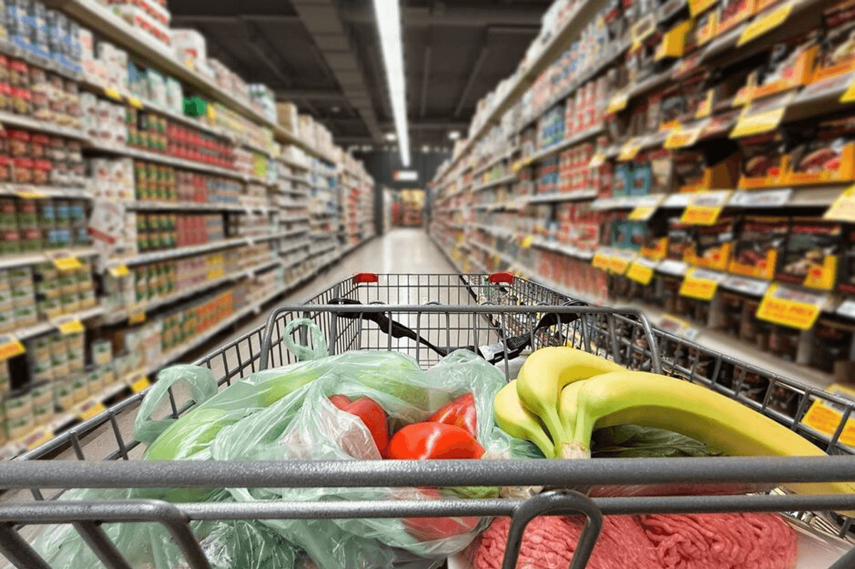 How the Iran war is driving up the cost of your shopping cart