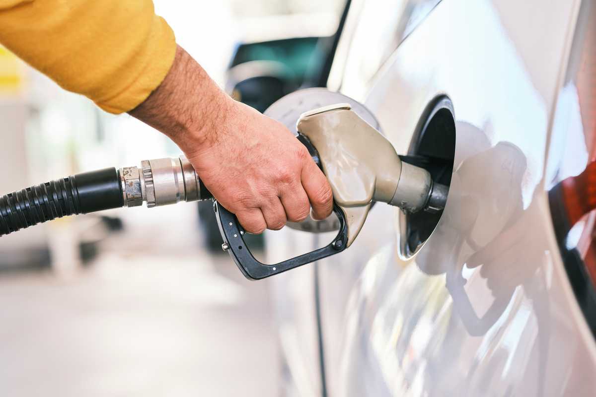 Pakistan raises diesel price to PKR 402.96, keeps petrol unchanged