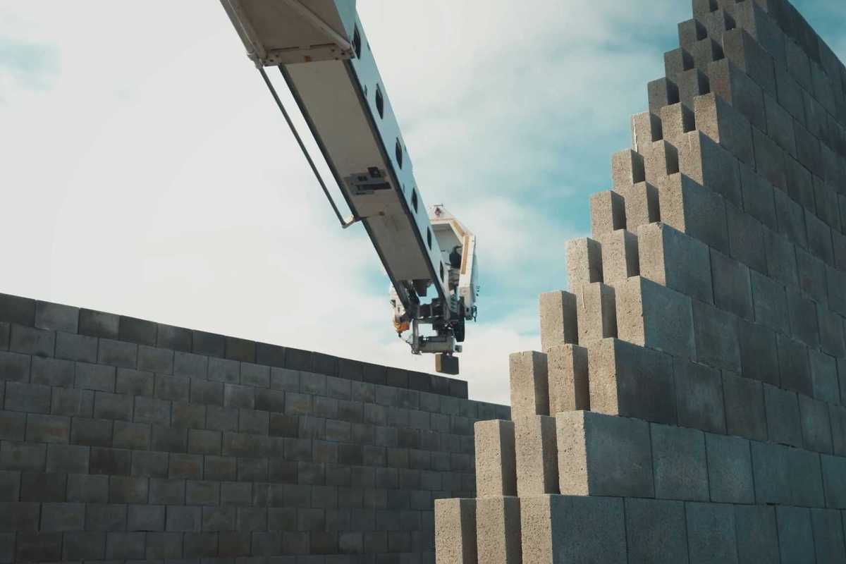 Dubai launches global challenge to build world’s first fully robotic villa