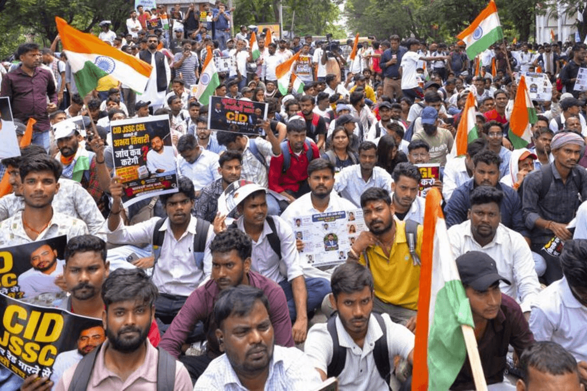 Indian students step up exam protests in Jharkhand