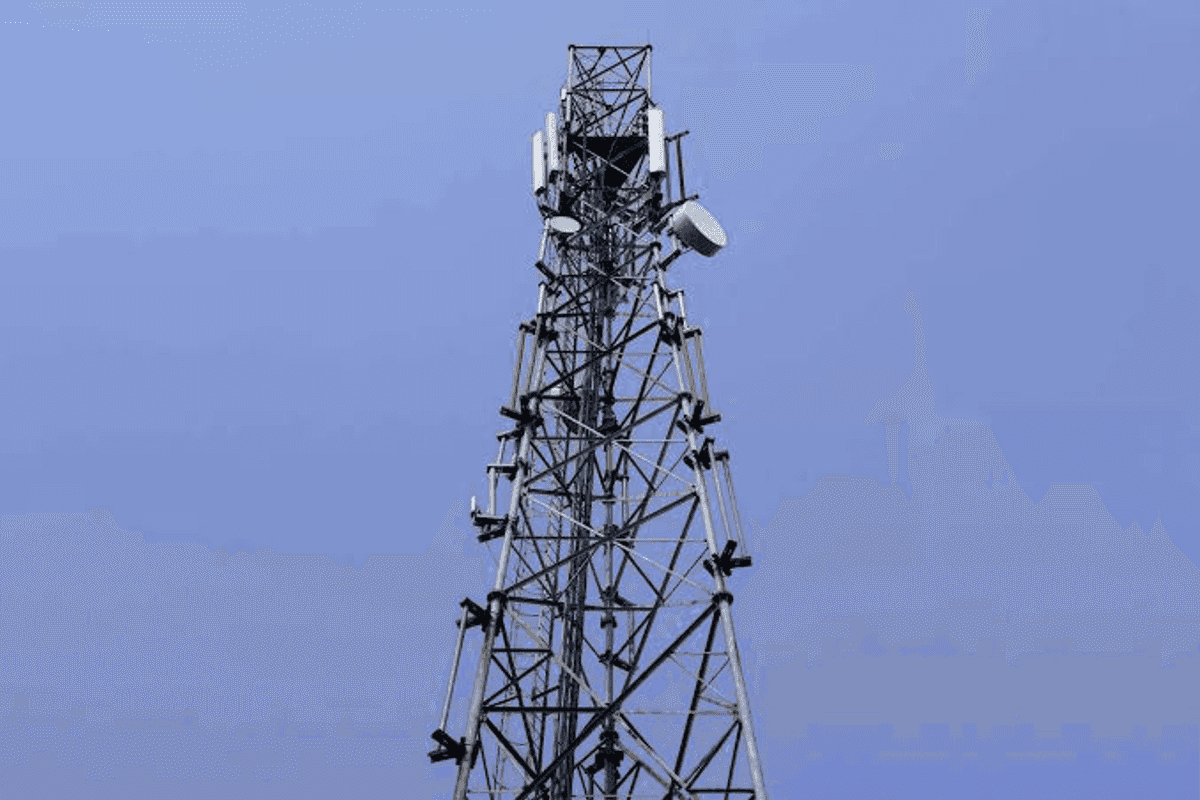 Pakistan’s mobile towers hit by over 9,000 theft, vandalism cases