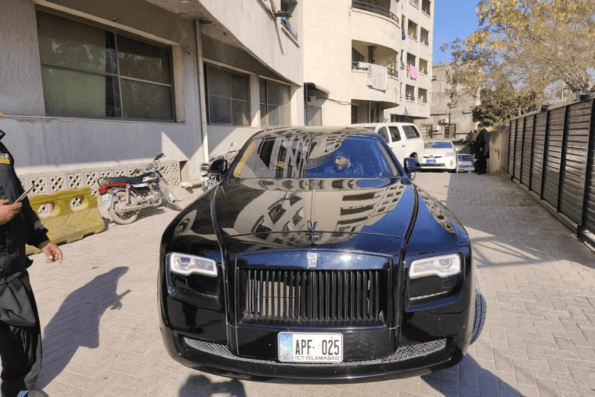 Pakistan Customs' latest smuggling catch? A Rolls-Royce from Islamabad
