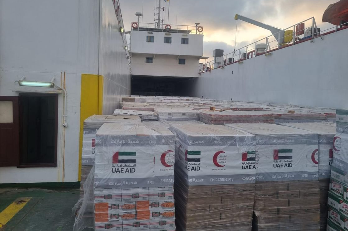 UAE sends 2,100 tons of aid to Gaza amid ongoing relief efforts