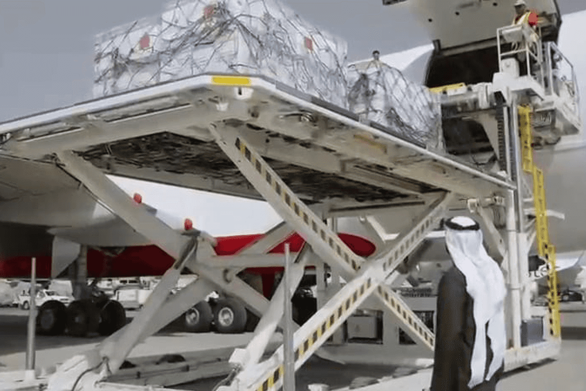 UAE and Bahrain send 100 tons of emergency aid to Gaza for Ramadan