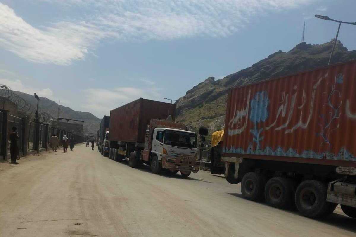 UN aid containers enter Afghanistan via Pakistan after special clearance