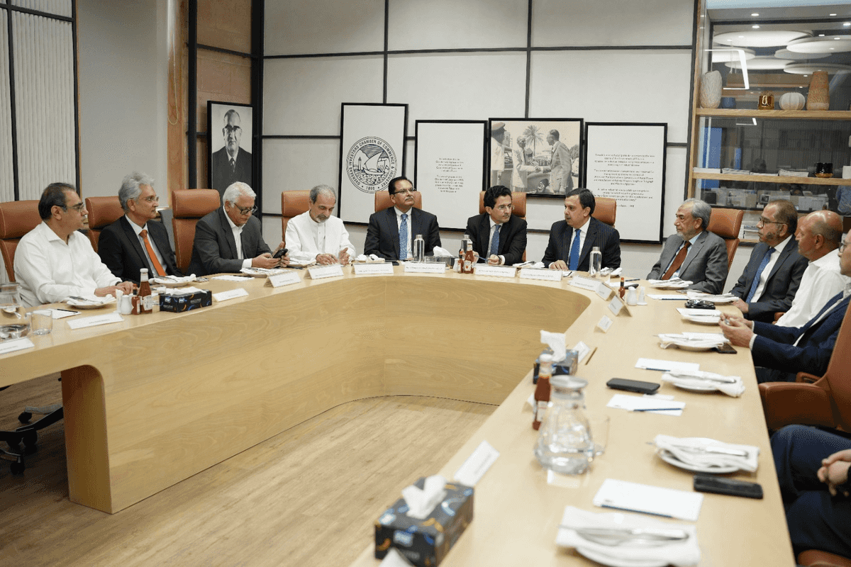 Petroleum minister reviews energy security, investment with industry leaders