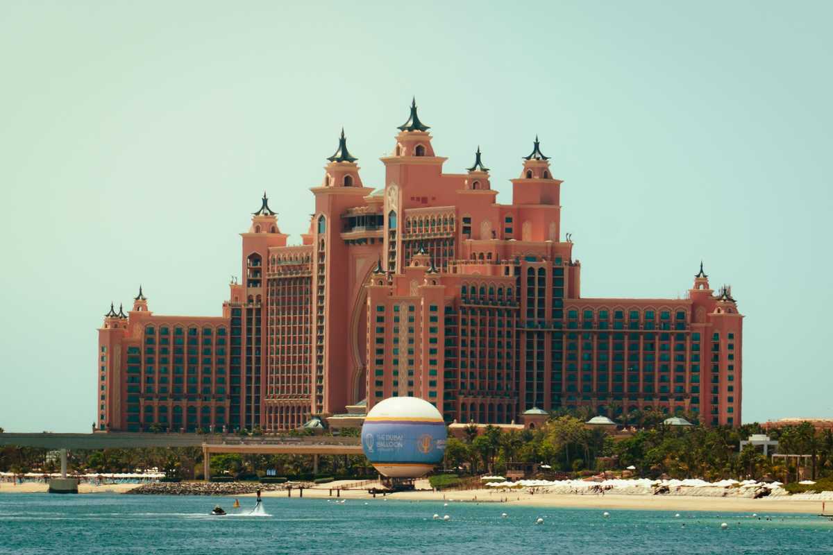 UAE tourism sector booms with AED 33.5 billion in hotel revenue