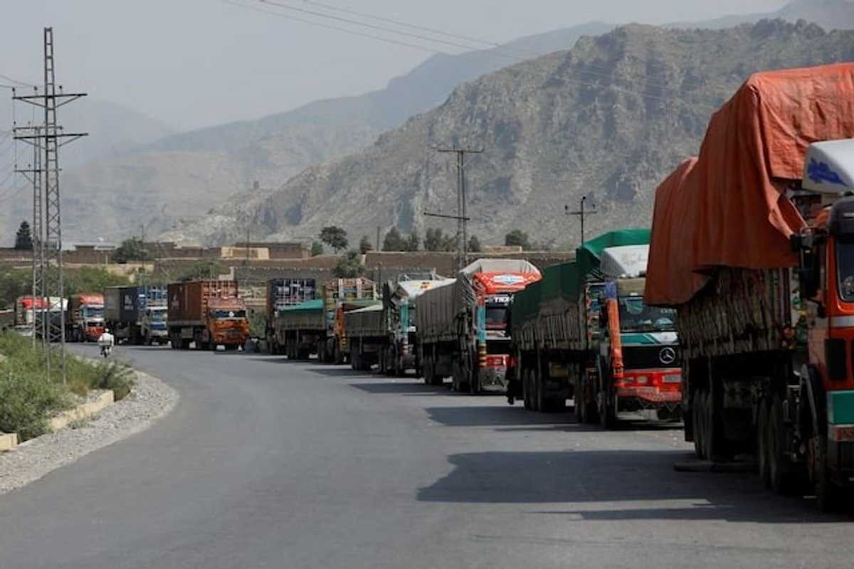 Pakistan’s ports paralyzed as countrywide transporters’ strike threatens economy