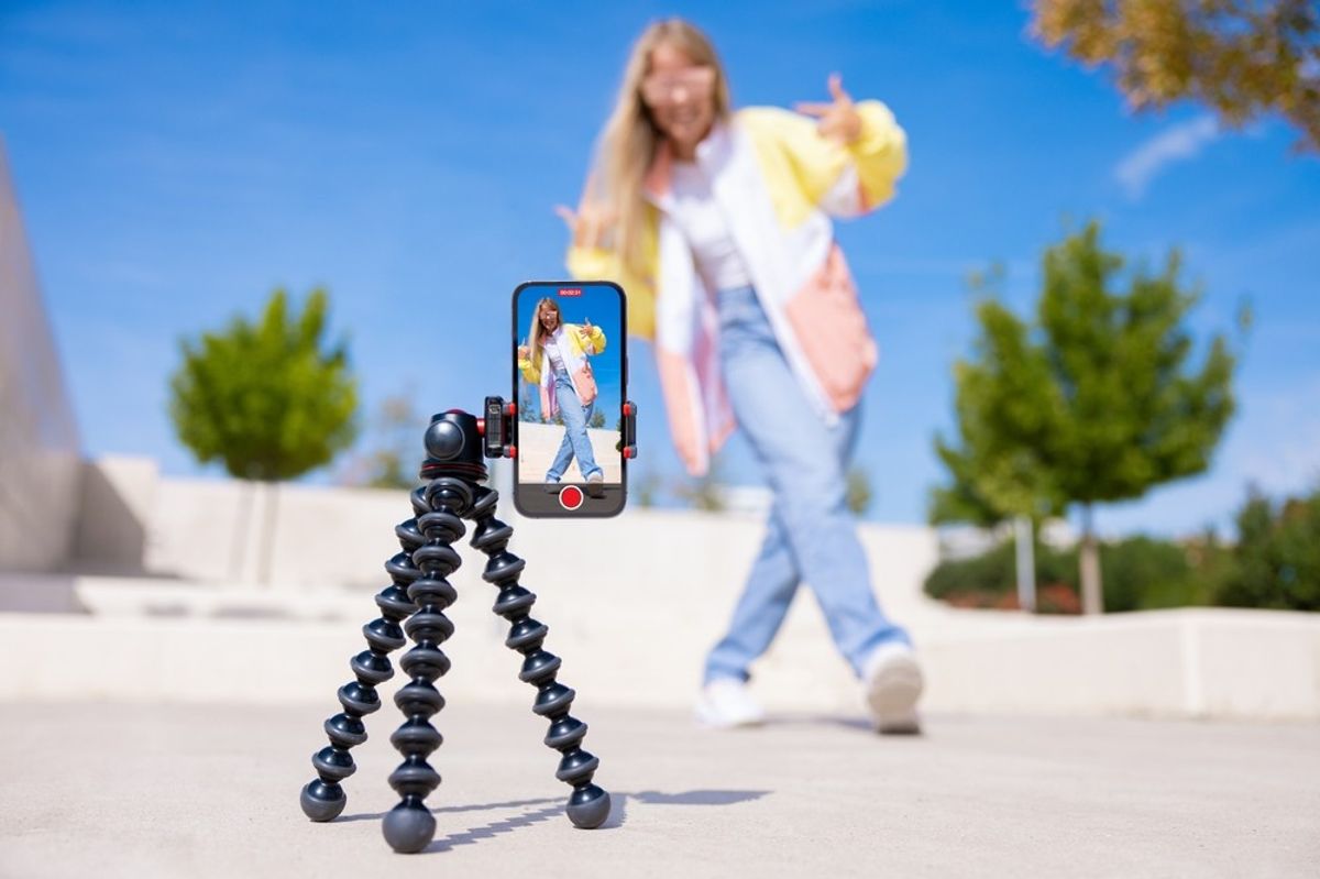 UAE authority reminds content creators about respecting boundaries and privacy laws