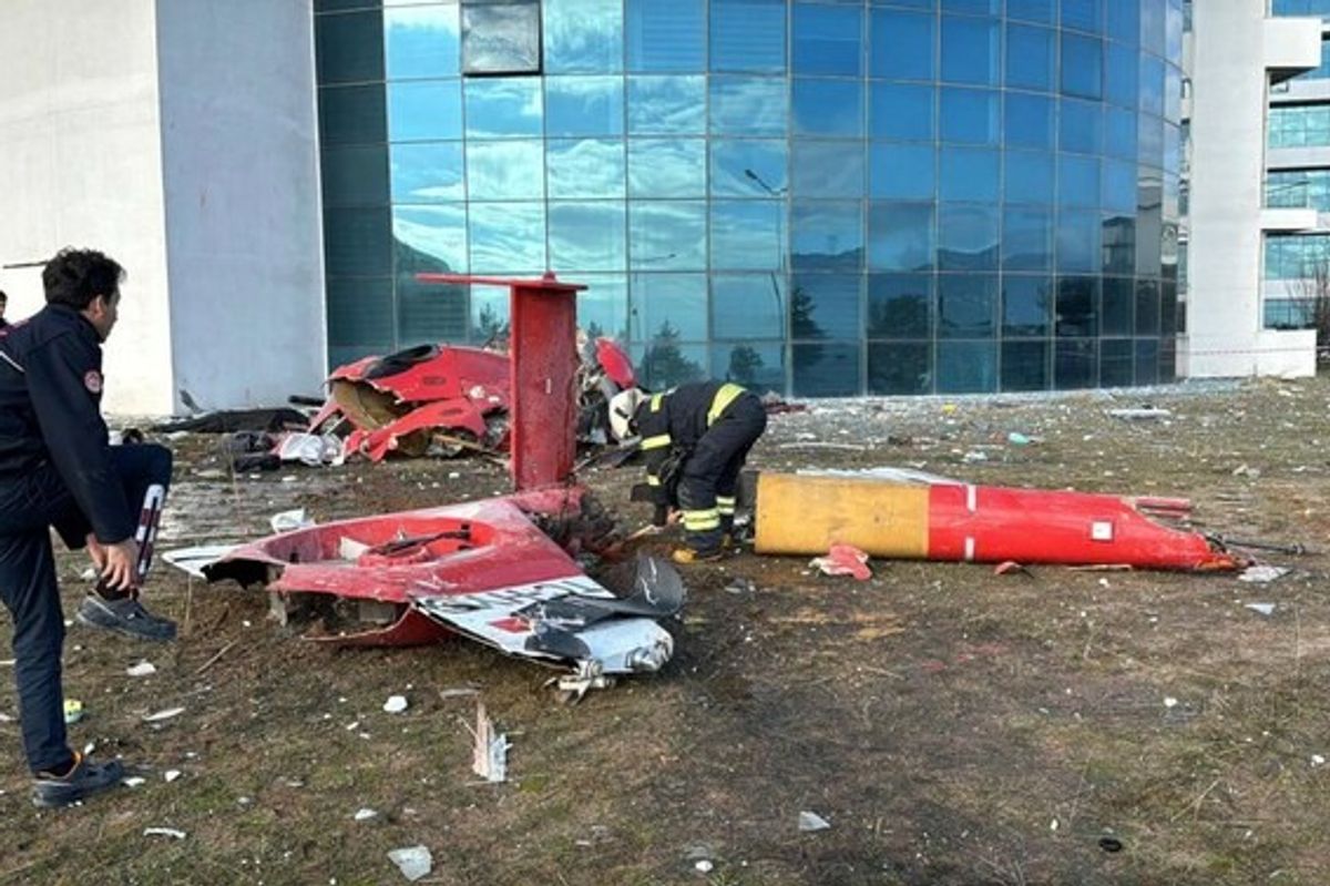 Helicopter crashes into Turkish hospital, killing four