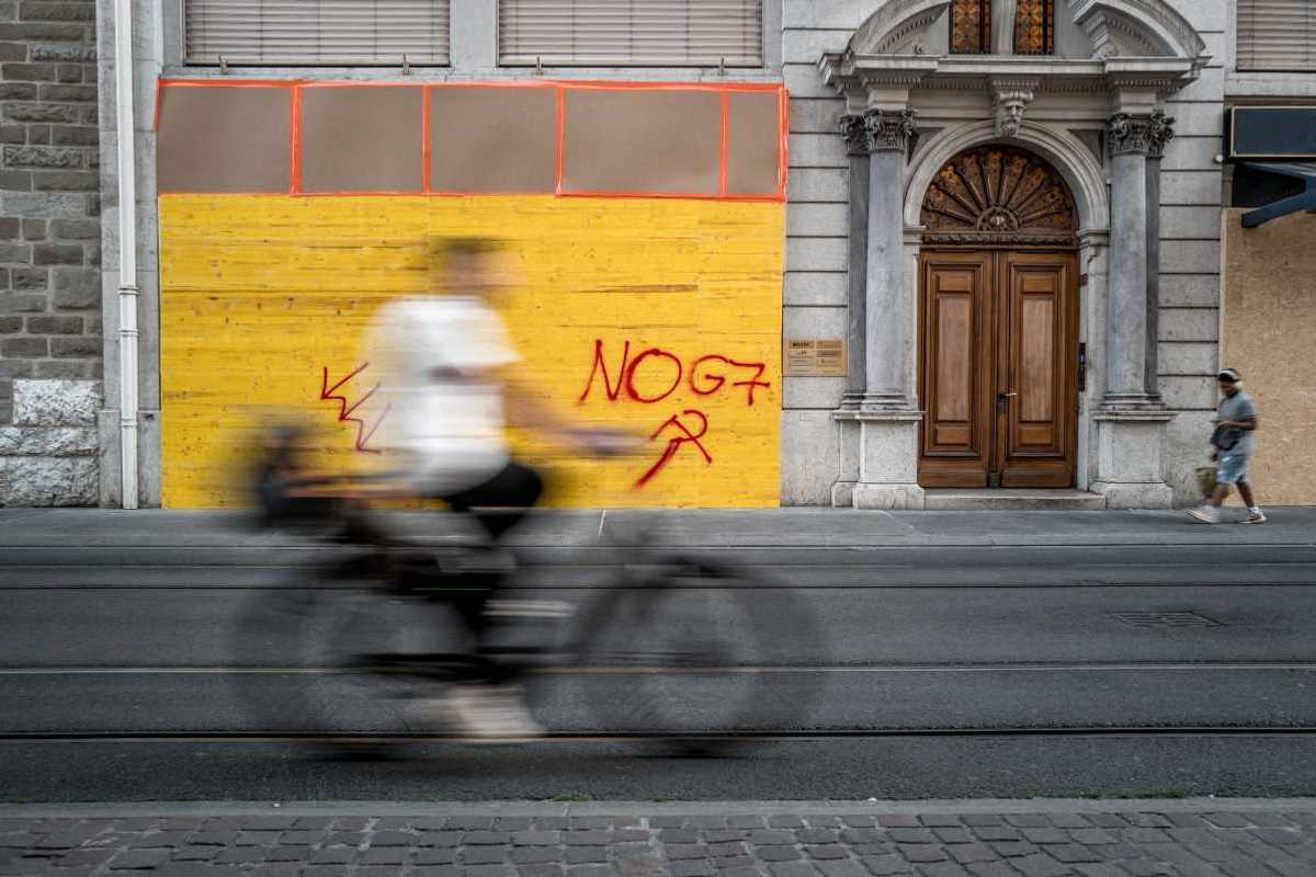 Thousands expected at anti-G7 protests in Geneva ahead of Evian summit