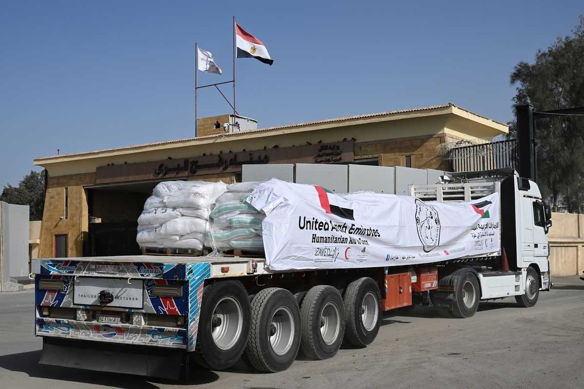 UAE sends three aid convoys to Gaza