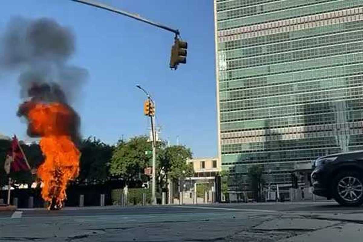 Tibetan activist dies after setting himself on fire outside UN headquarters in New York