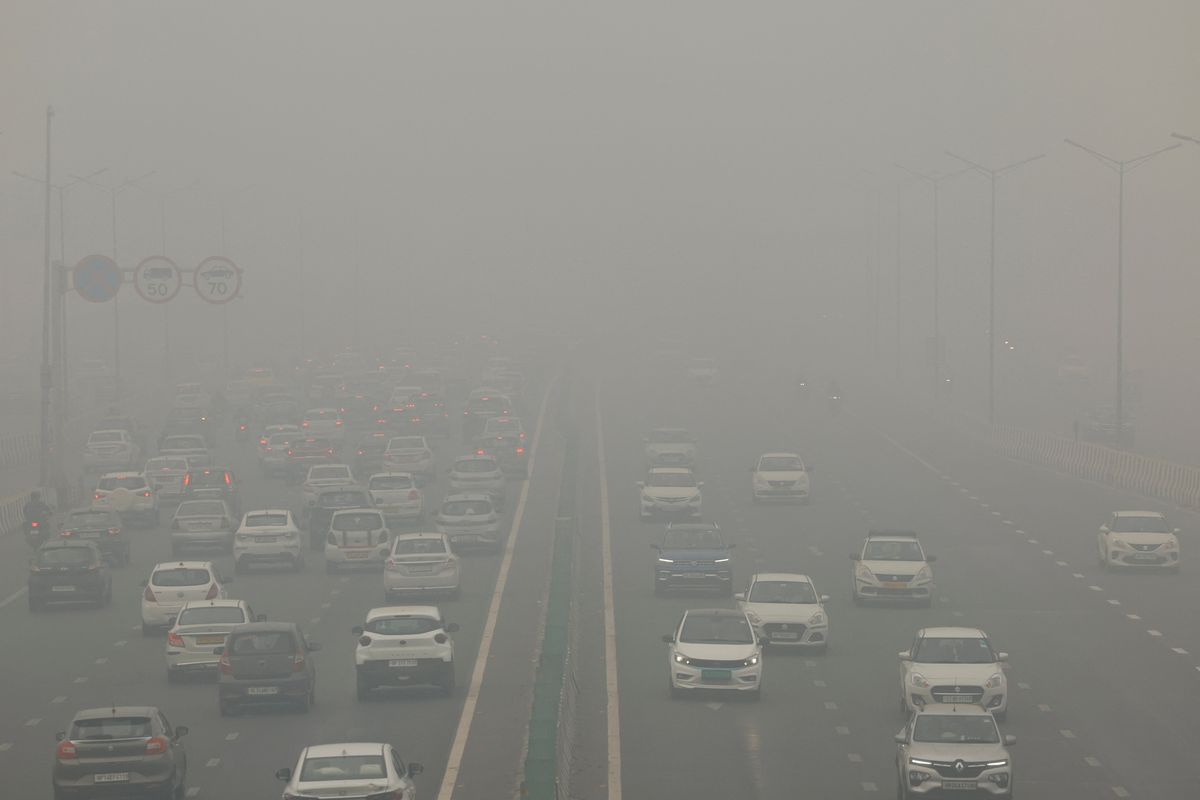 Air pollution fuels lung cancer among non-smokers: study