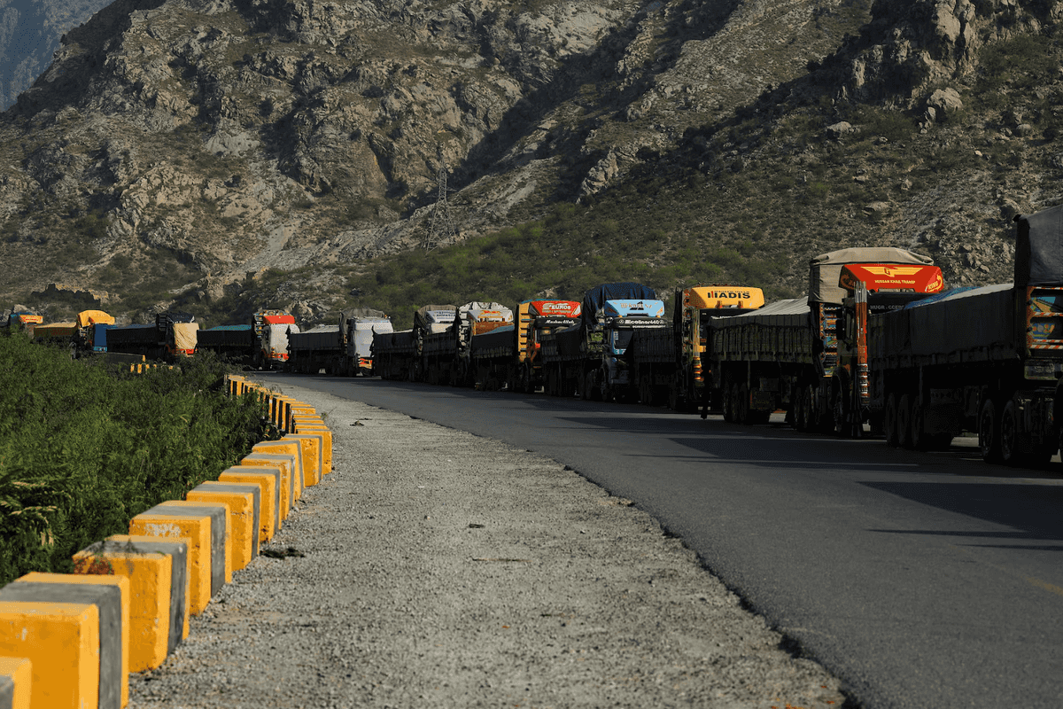 Pakistan trade losses exceed $1.4B as Afghanistan border closure, Gulf disruption hit exports