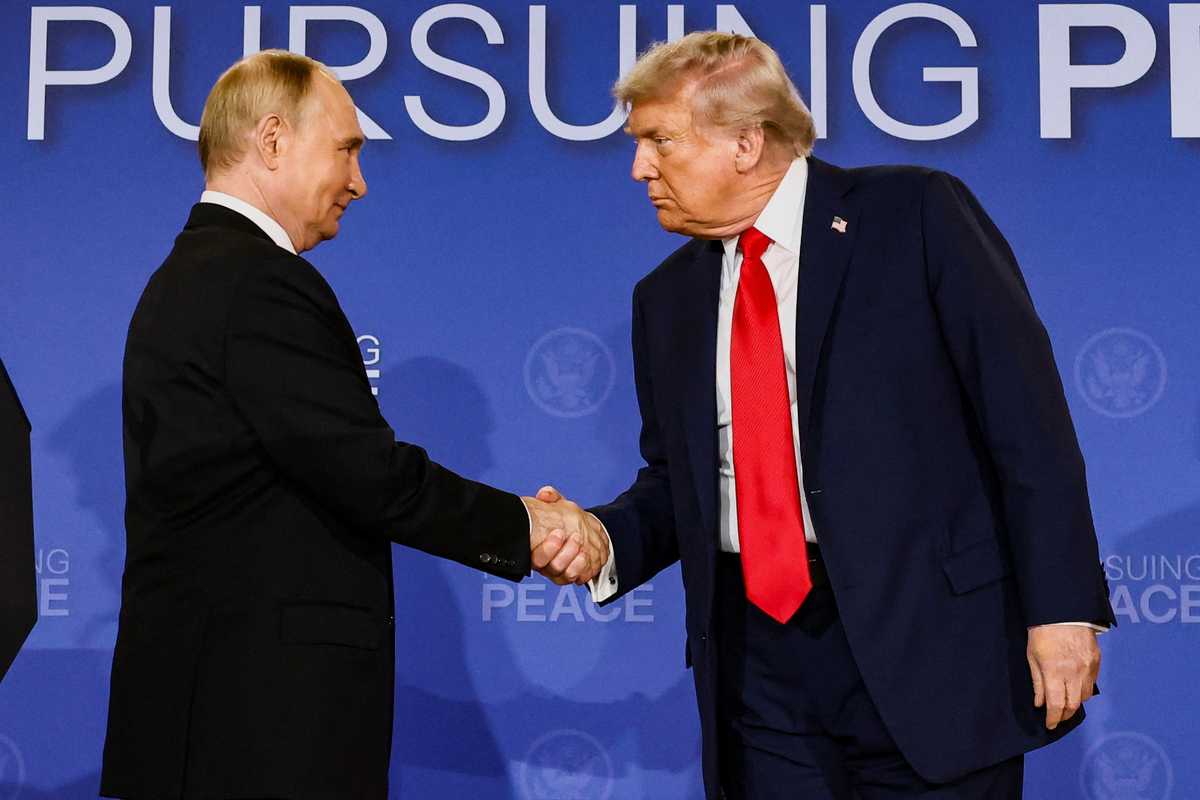 Trump to hold urgent call with Putin as US and UN demand transparency over suspected Siberian plague death