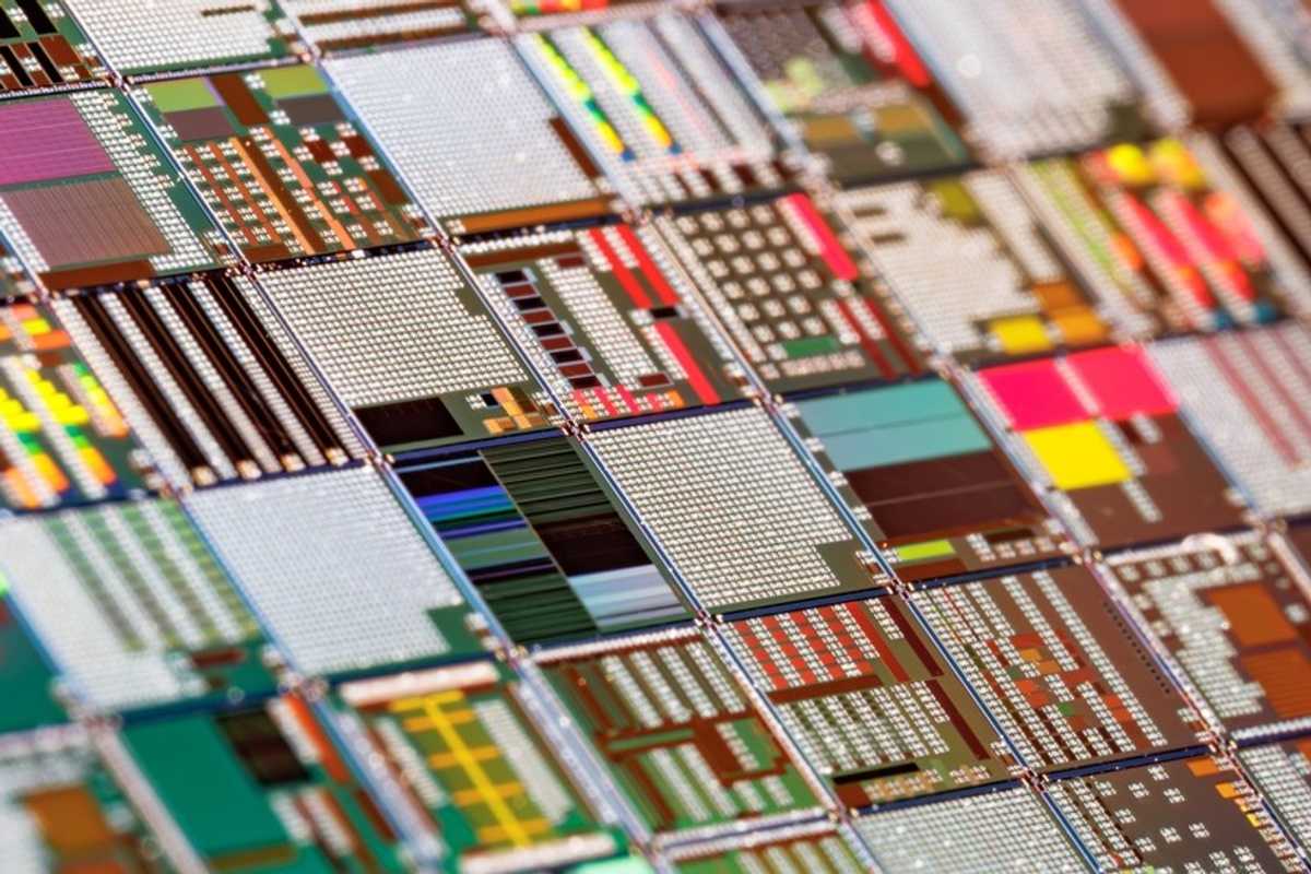 TSMC, Samsung explore major AI chip factories in UAE