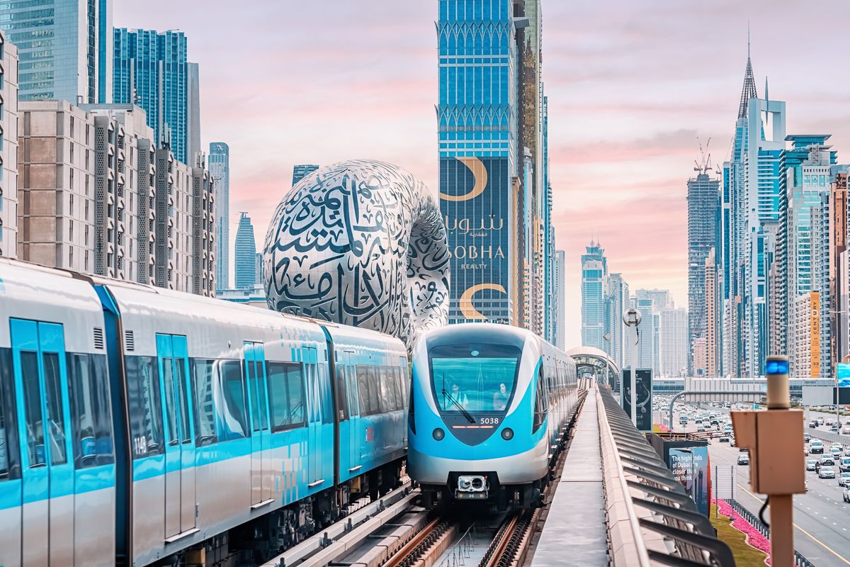 How you could win AED 10,000, 50-gram gold bar at a Dubai metro station