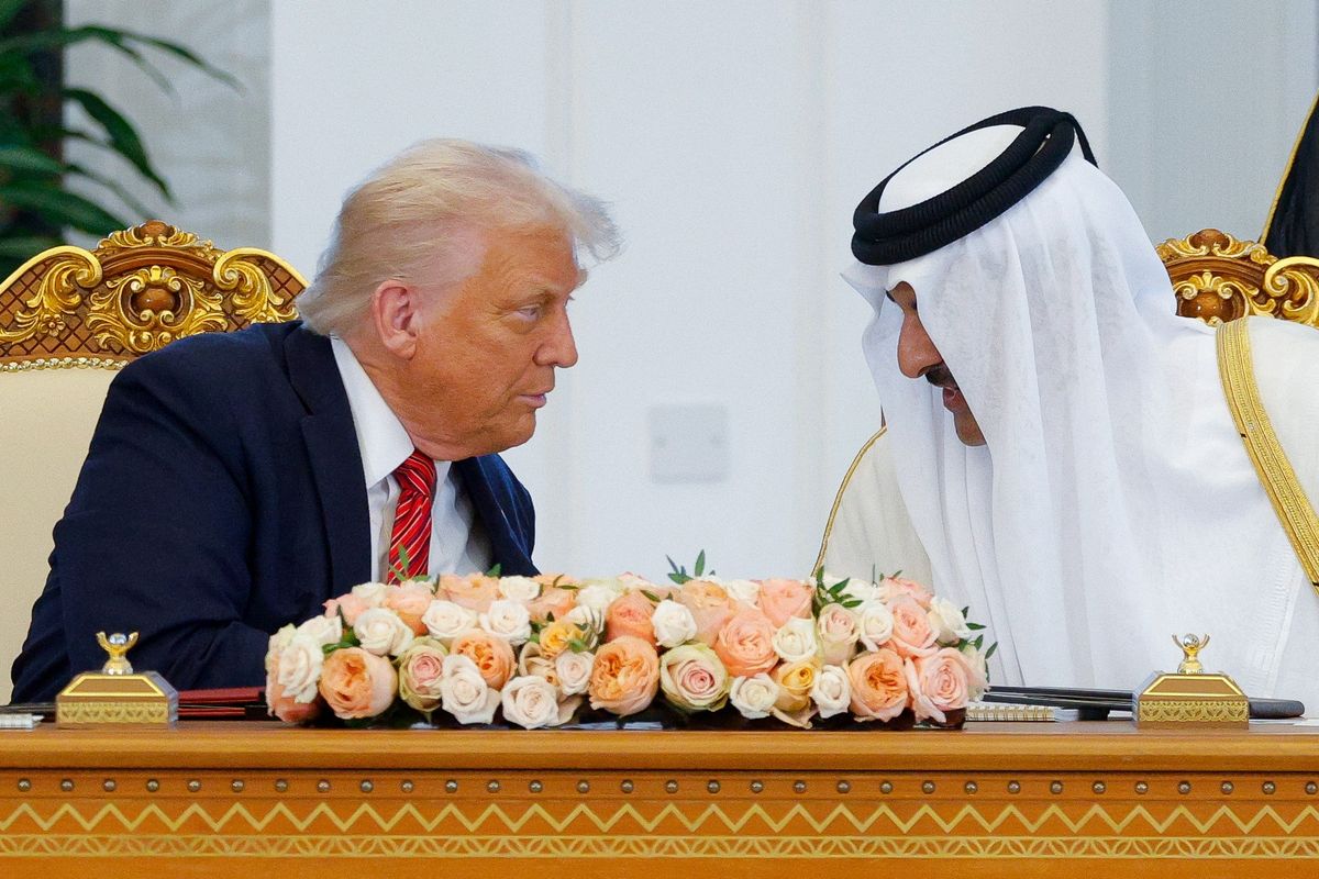 Qatar signs $200B deal to buy jets from Boeing during Trump visit