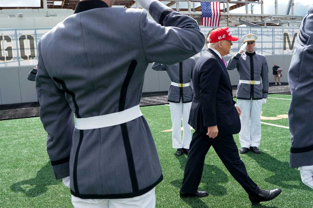 Trump attacks past US policy in speech to new Army officers