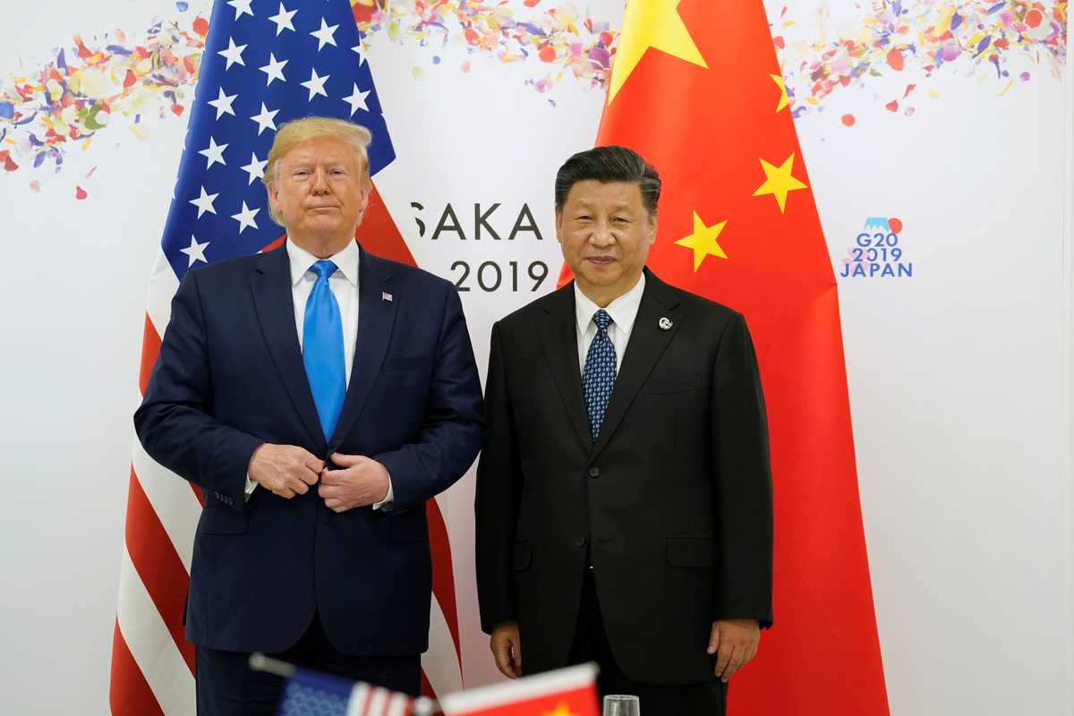 China, US at impasse over who should start trade talks