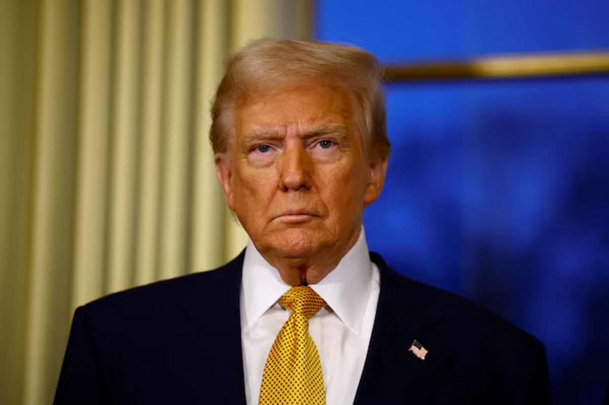 Trump says solving Ukraine crisis his 'top priority'