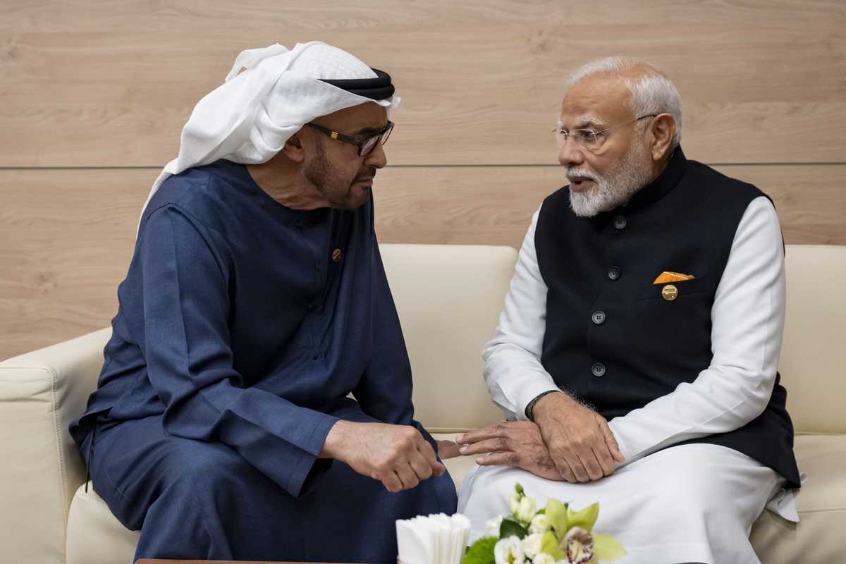 UAE president signs declaration, meets world leaders at BRICS Summit