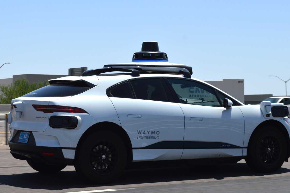 First-ever driverless Uber launched in UAE