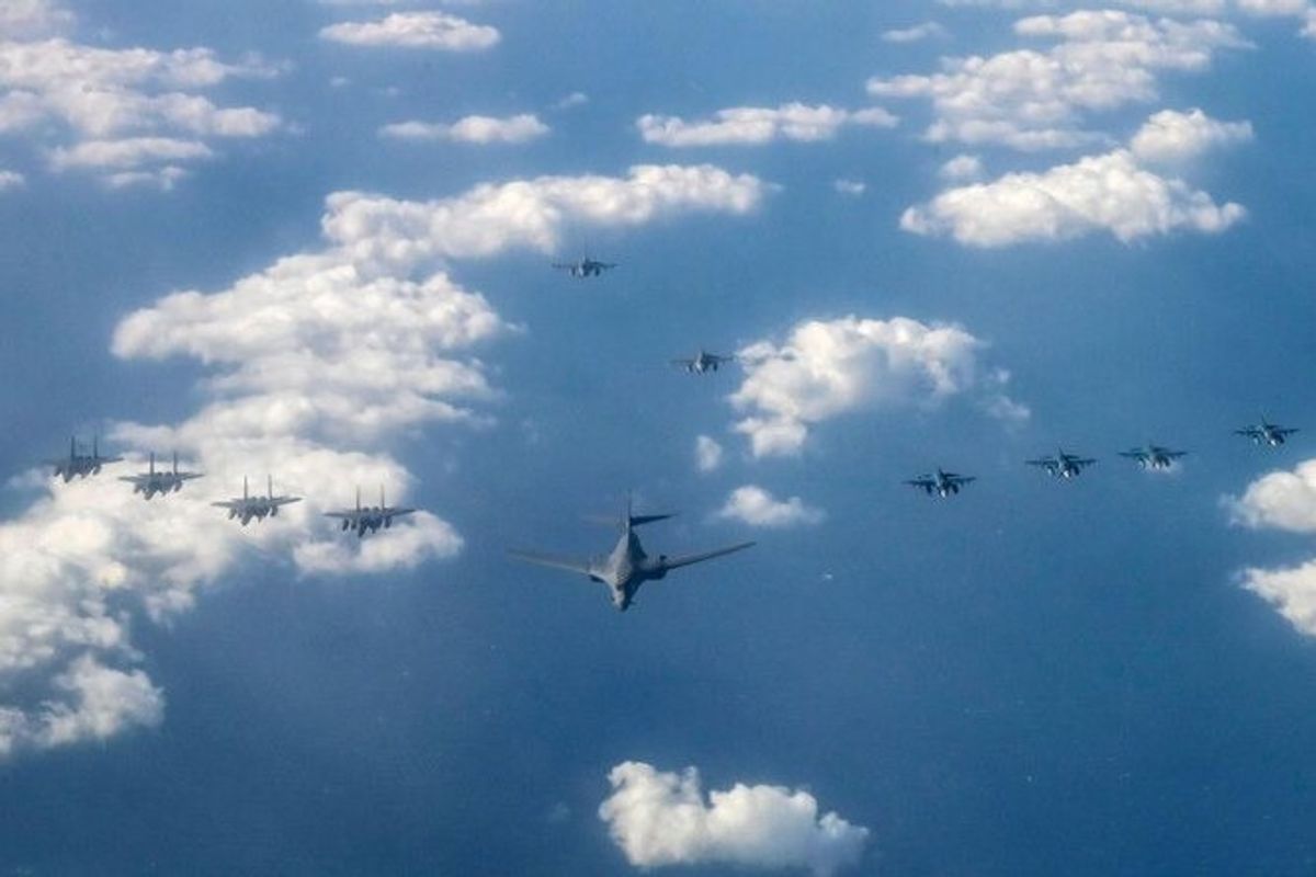 US long-range bomber joins air drill with South Korea, Japan