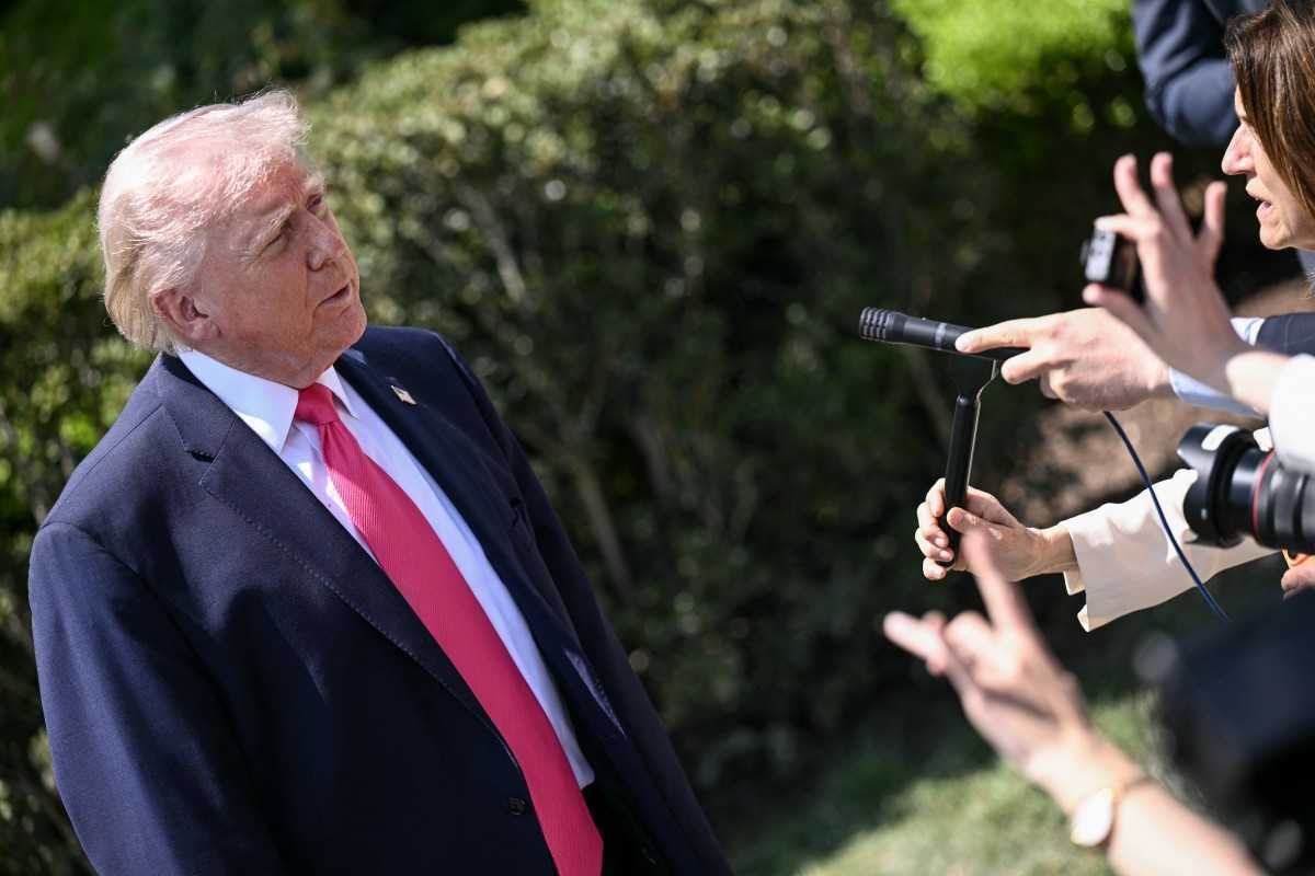 Trump says he may visit Pakistan if Iran deal signed in Islamabad