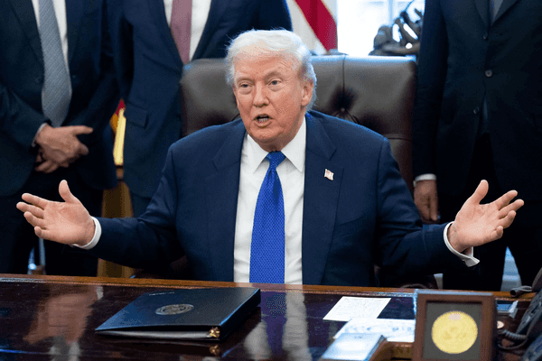 Trump renames Lake Ontario 'Lake America' amid Canada trade war