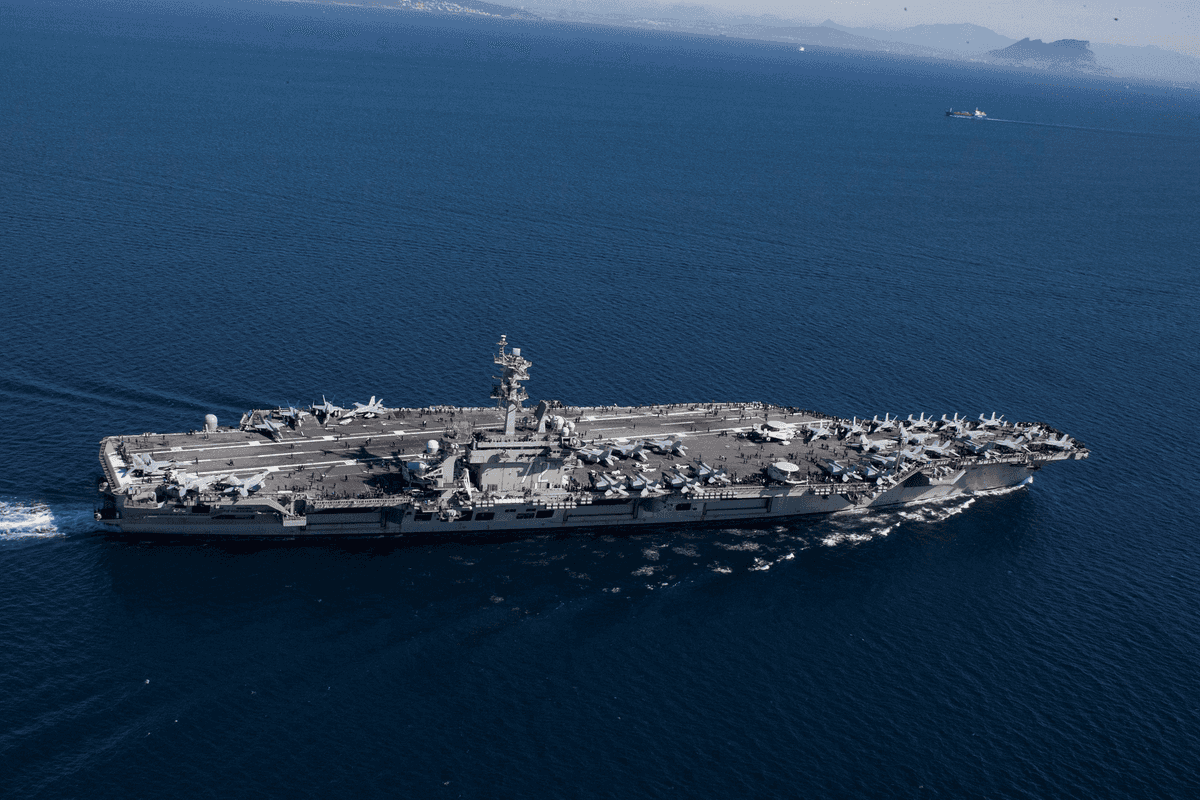 New US aircraft carrier to deploy to the Middle East: report