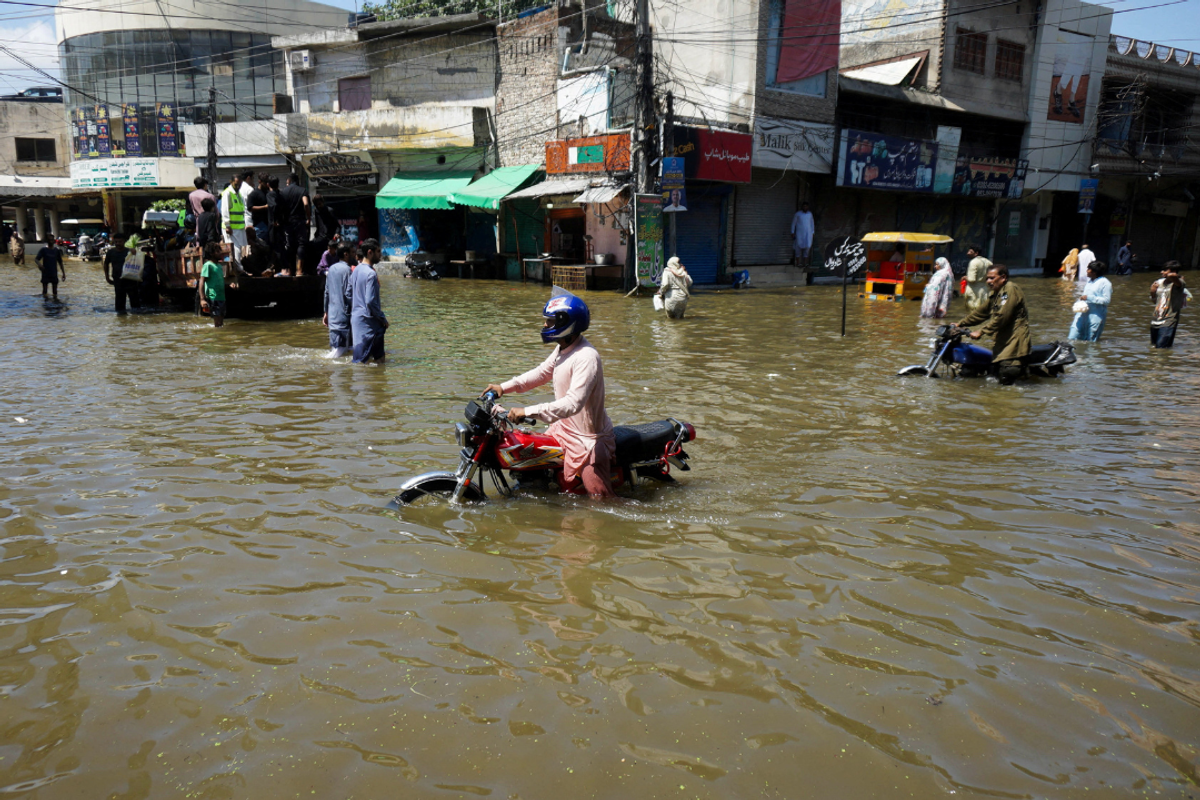 Pakistan floods seen widening FY26 current account deficit by USD 1.9B
