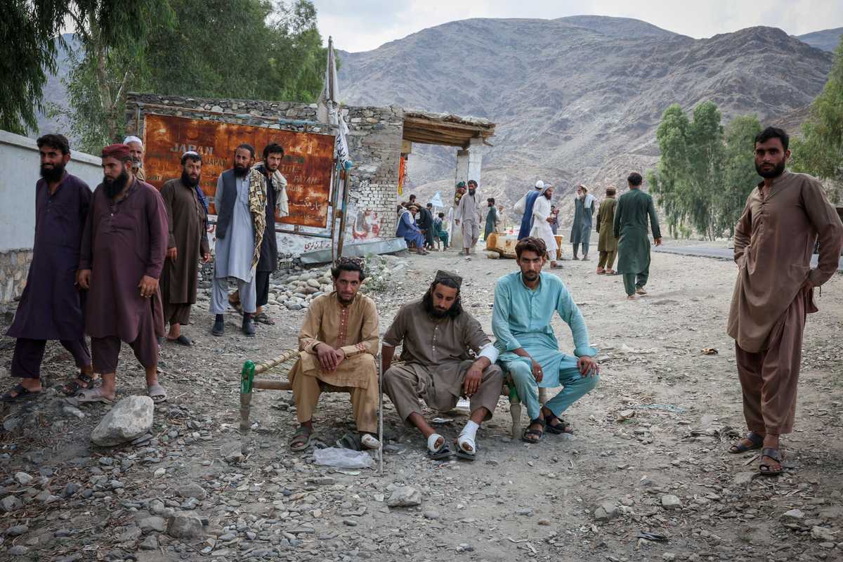 Afghanistan quake kills 12, including 8 members of same family