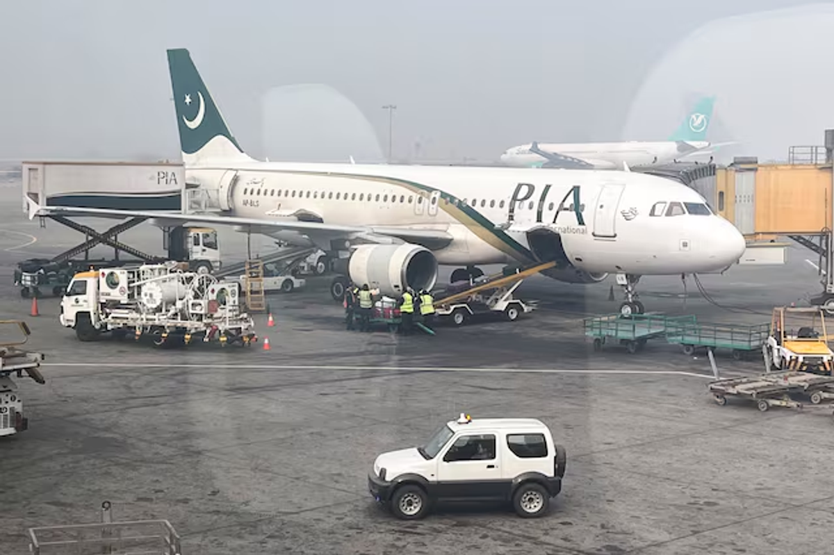 Pakistan officials meet representatives of business houses for PIA sale