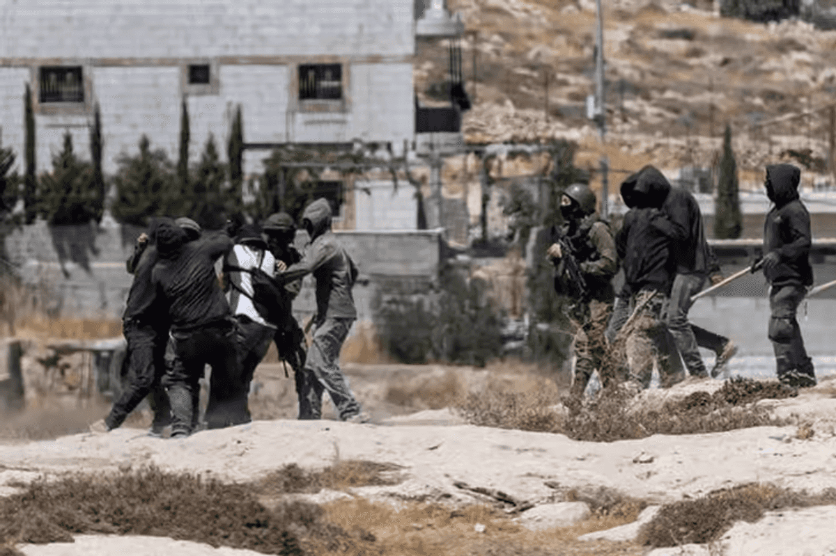 Israeli settlers attack US photographer covering West Bank violence
