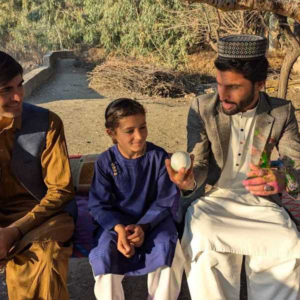 Pakistani man briefly abducted over viral video of girl playing cricket