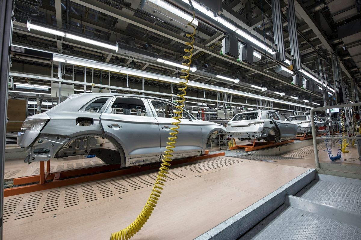 Pakistan’s large-scale manufacturing continues to go downhill
