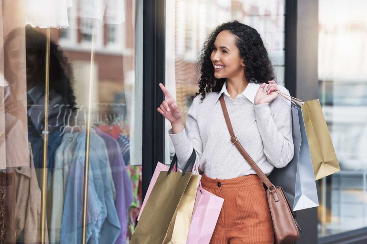 UAE tourists double their spending on luxury fashion compared to last year