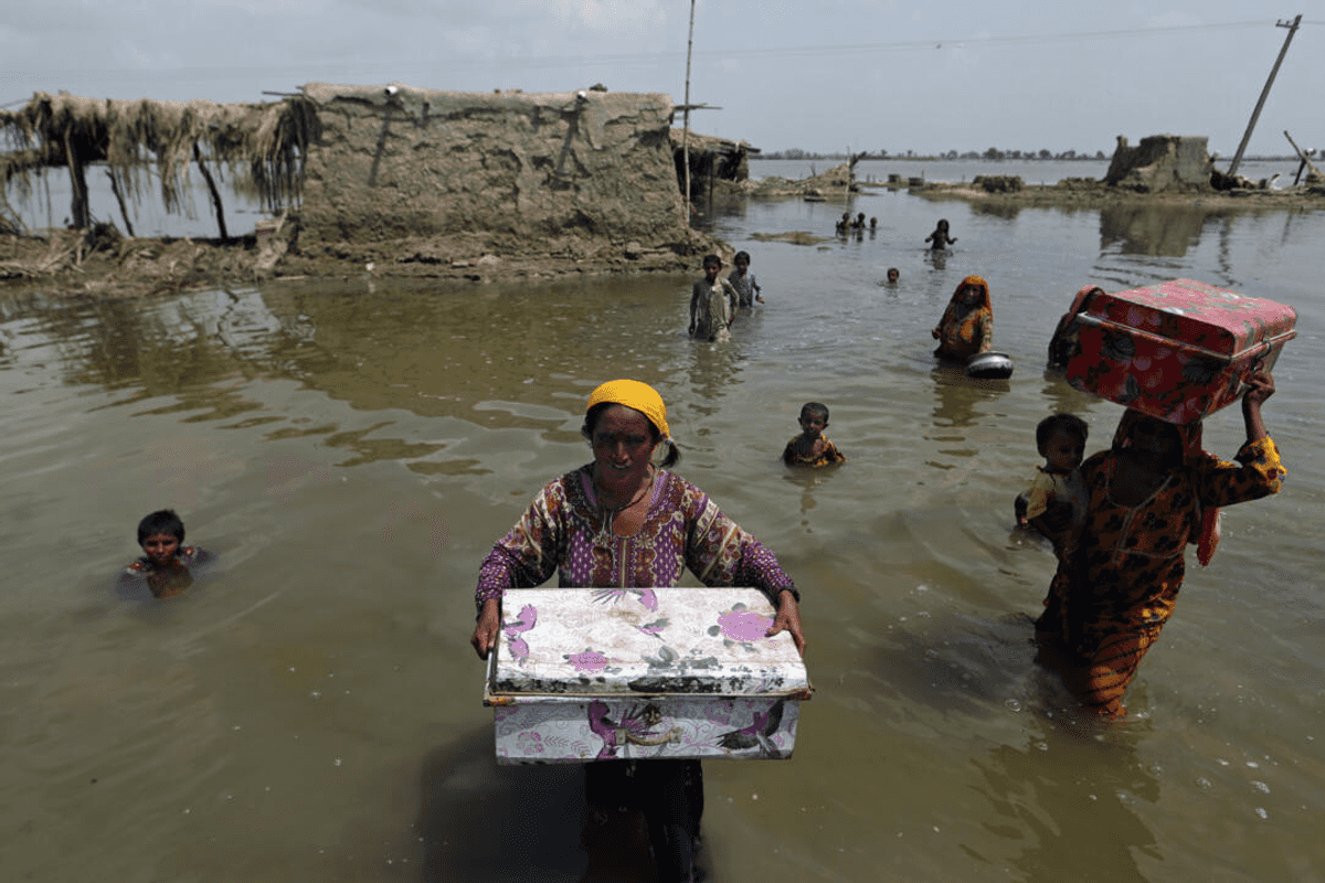 In Pakistan, women shoulder the heaviest burden of climate change