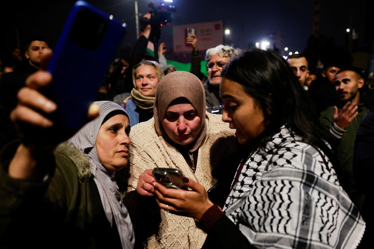 Late-night tears and hugs as Palestinian prisoners freed