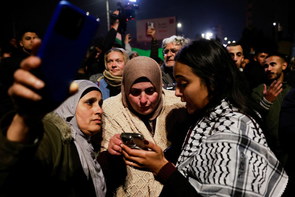 Late-night tears and hugs as Palestinian prisoners freed
