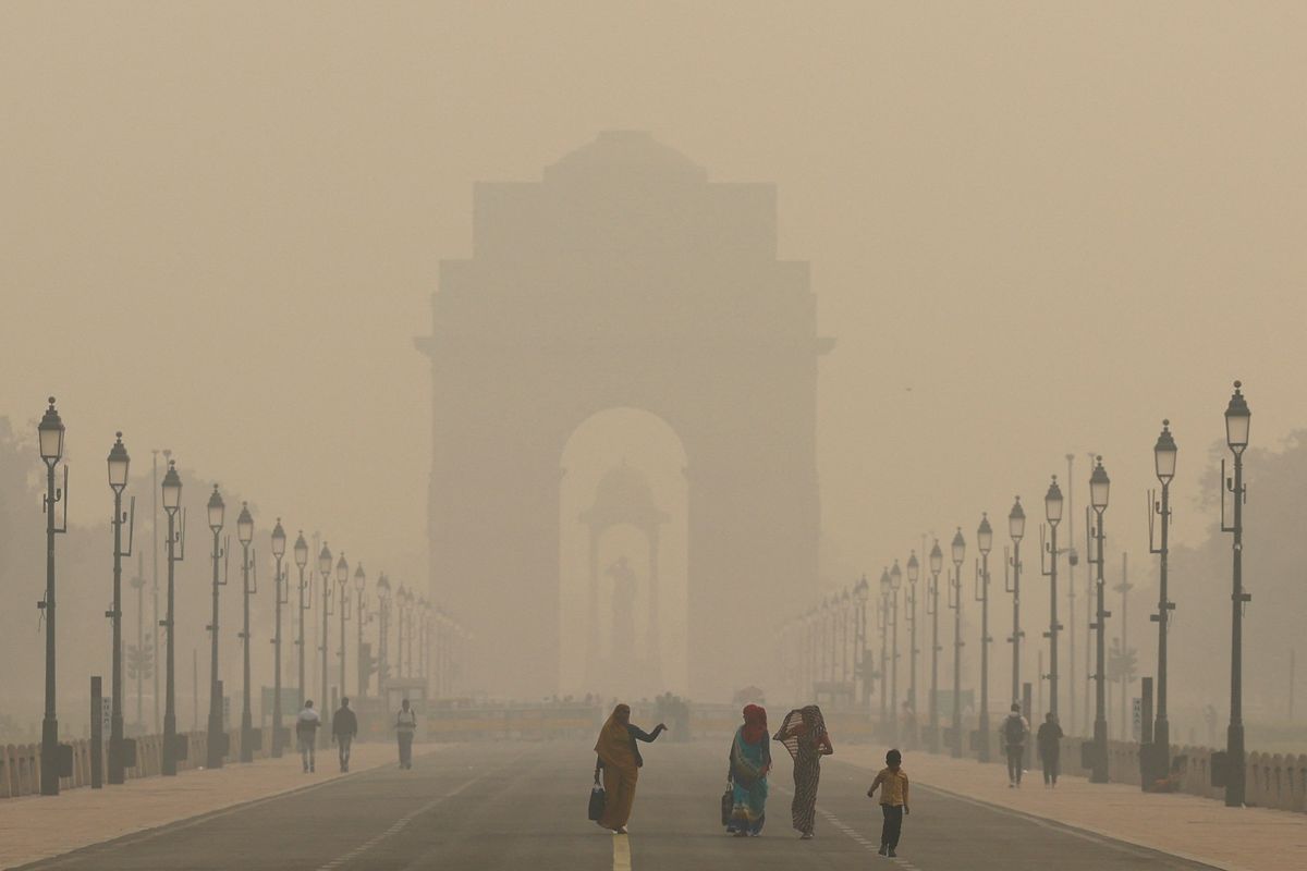 Relief as Delhi schools reopen but smog crisis persists