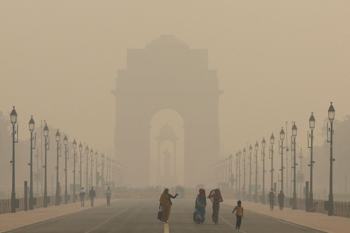 Relief as Delhi schools reopen but smog crisis persists