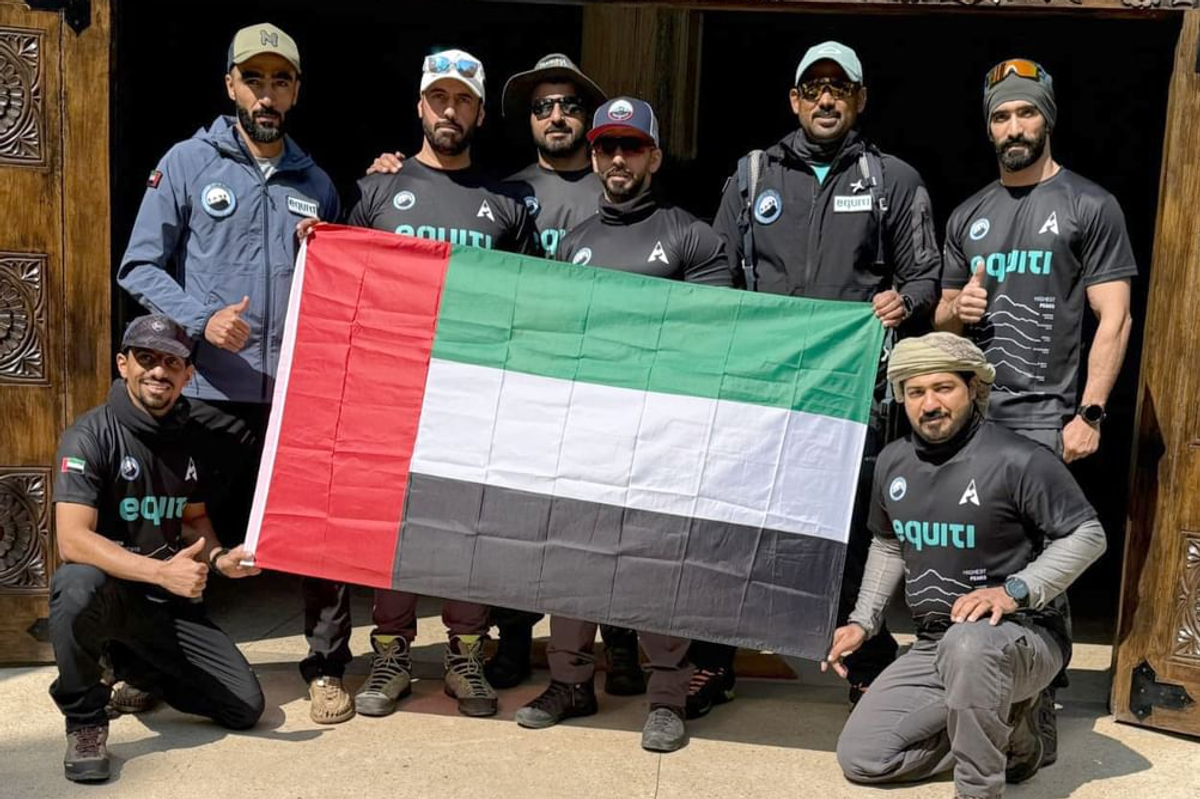 Young Emiratis raise UAE flag atop Africa’s highest peak