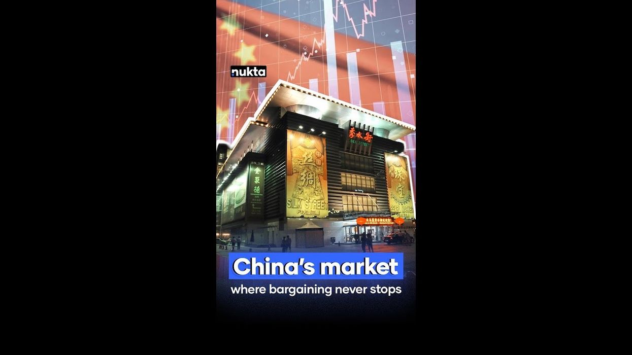 How bargaining works at Beijing’s famous Silk Street Market